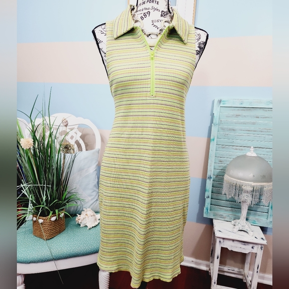 NWT Wild Fable Plus Size Green Apple Striped Dress - Picture 3 of 10